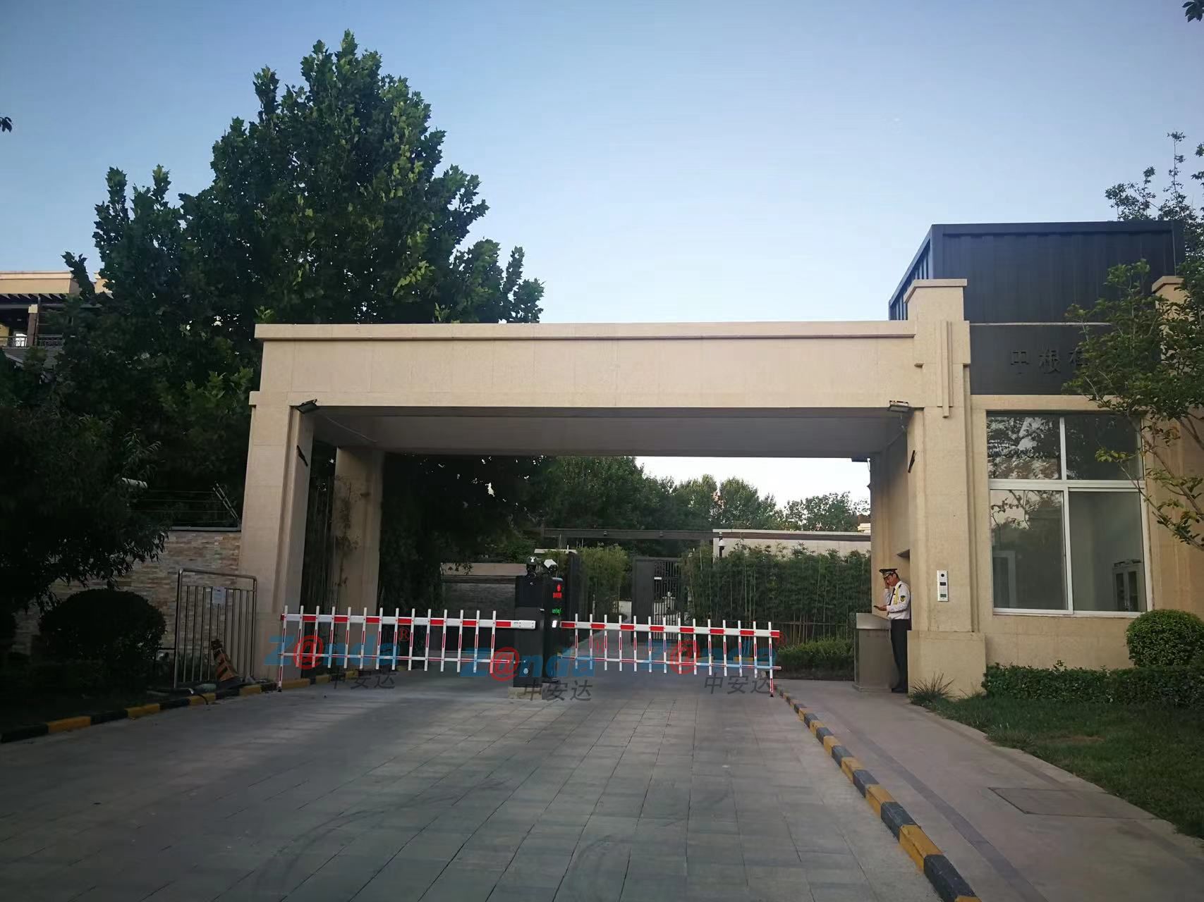 中糧別墅區車牌識別管理系統